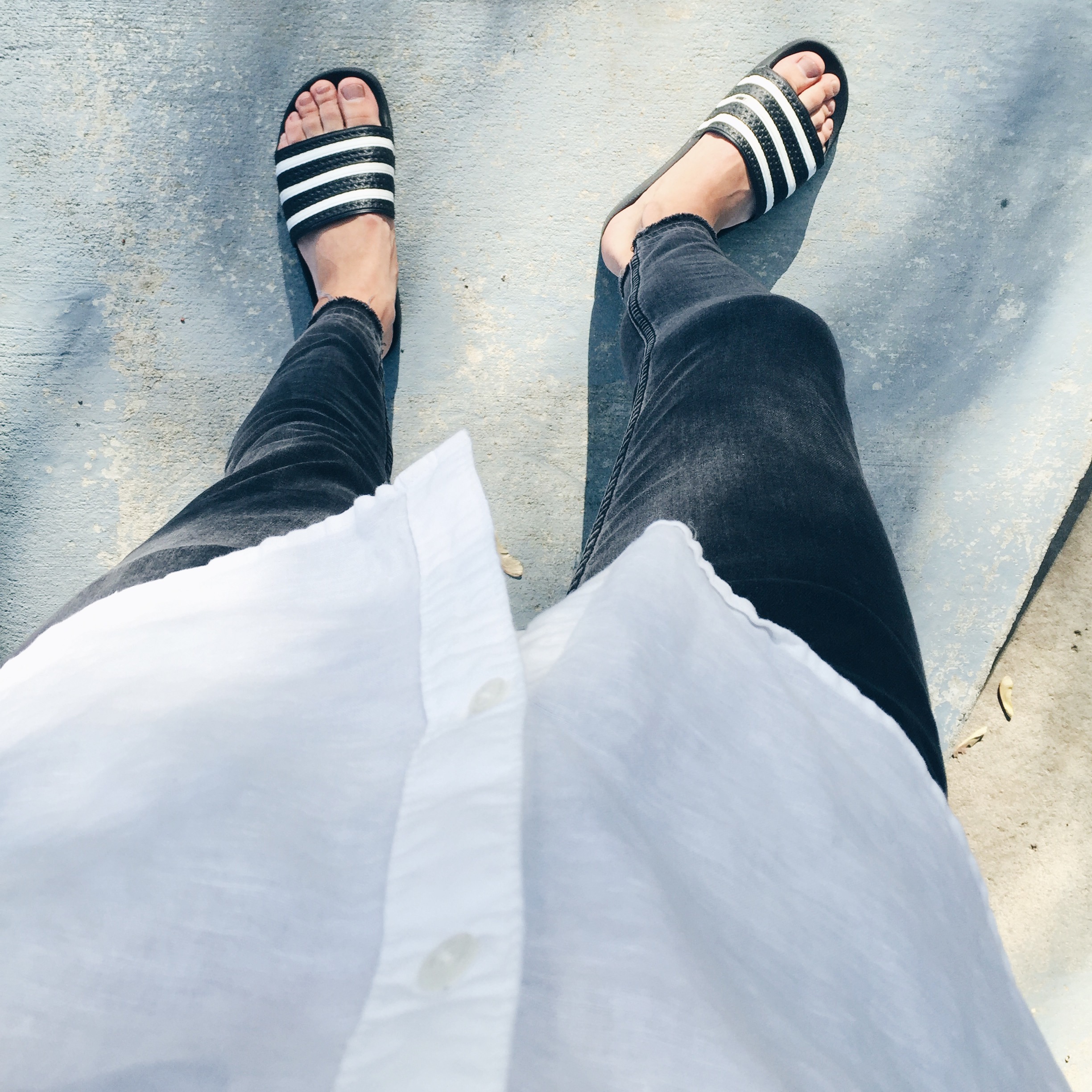 adidas slides outfit